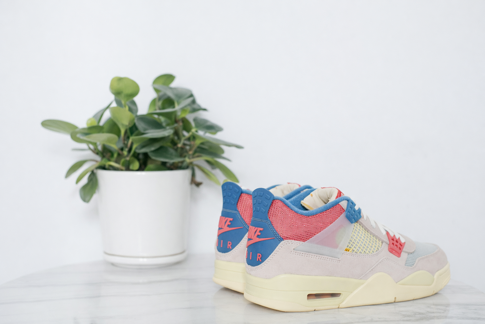 UNION LA X AIR JORDAN 4 X GUAVA ICE