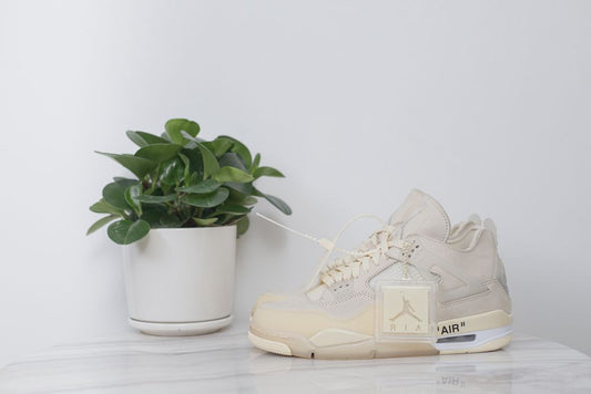 AIR JORDAN 4 X OFF WHITE X SAIL